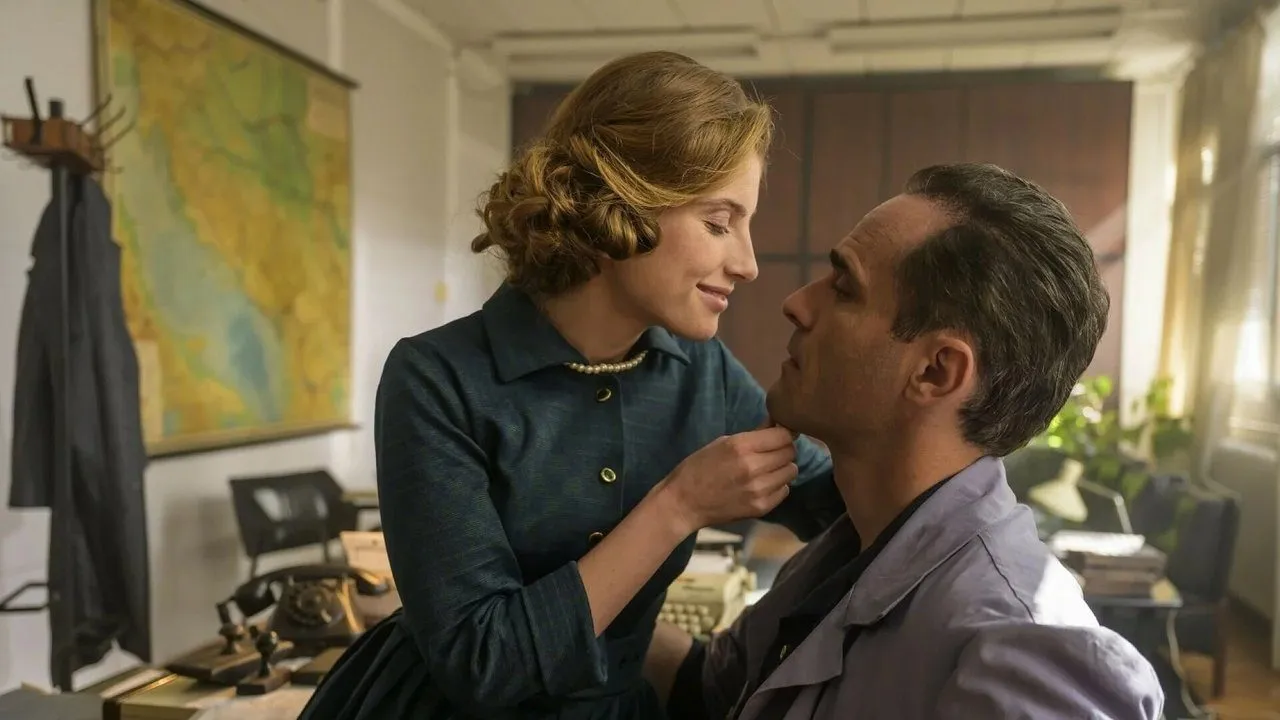 Cuvari Formule backdrop