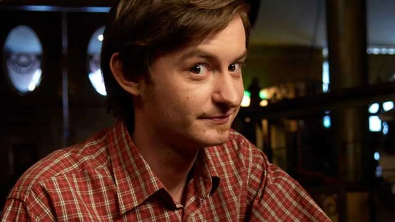 Lud, zbunjen, normalan backdrop