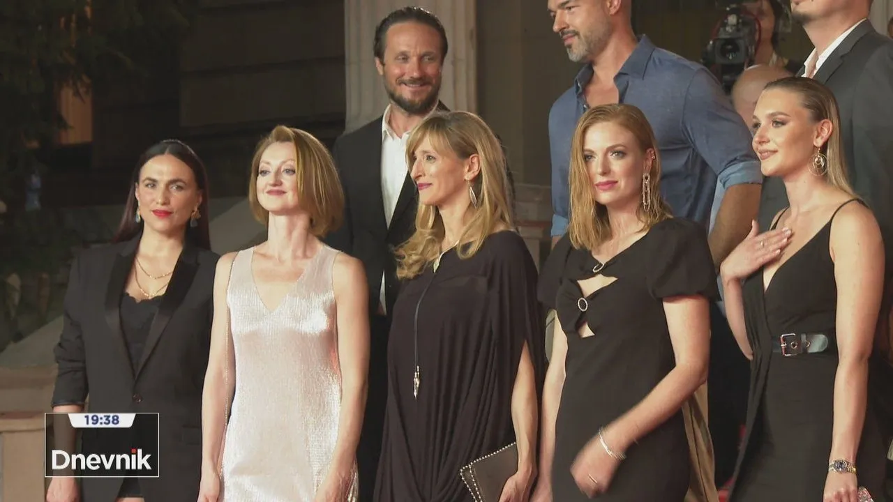 Metropolitanci backdrop