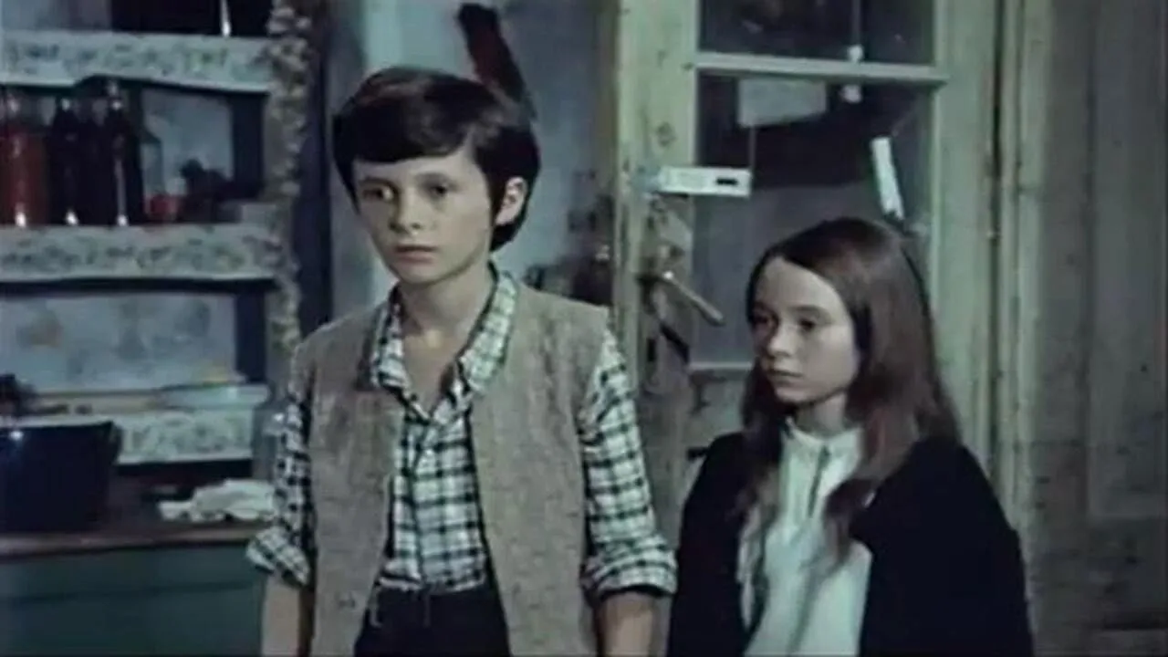 Mirko i Slavko backdrop